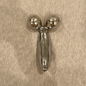 ReFa Carat Platinum Electronic Roller PEC-L 1706